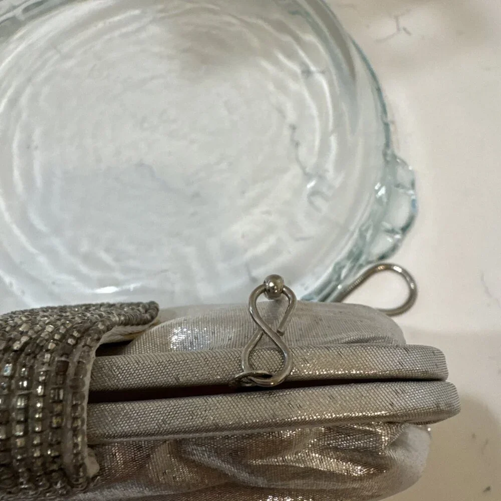 Vintage Sparkly Silver La Regale Shoulder Bag Purse - Picture 8 of 11